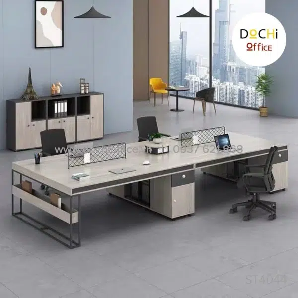 Bàn Làm Việc Nhóm 2 Lớp ST4049 - Cụm 4