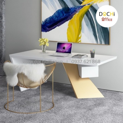 Bàn Làm Việc Giám Đốc DT057