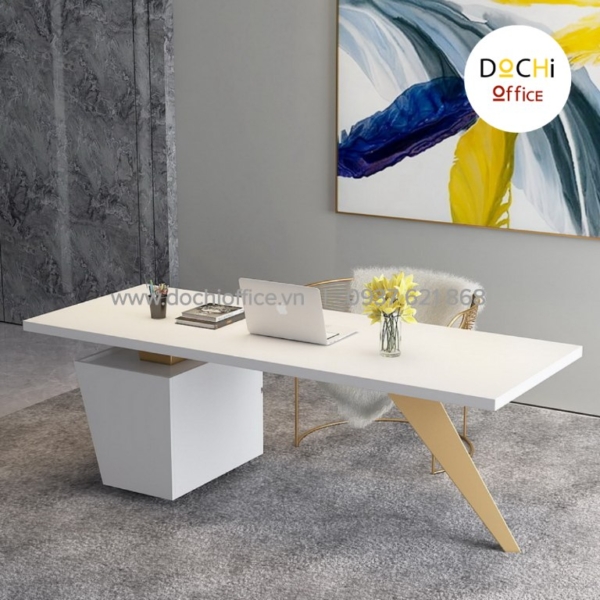 ban-giam-doc-cao-cap-dt058