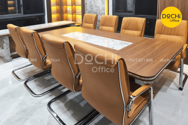 Bàn họp: tâm điểm của không gian