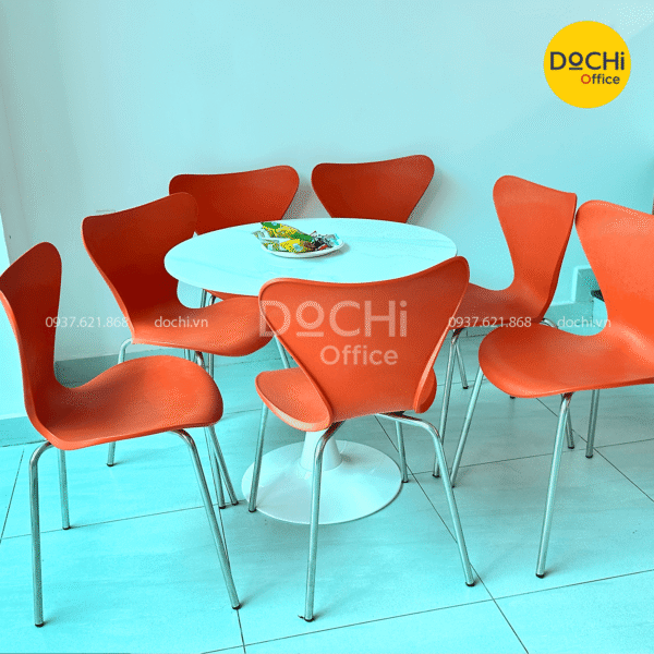 Khu vực tiếp khách và lễ tân tầng trệt