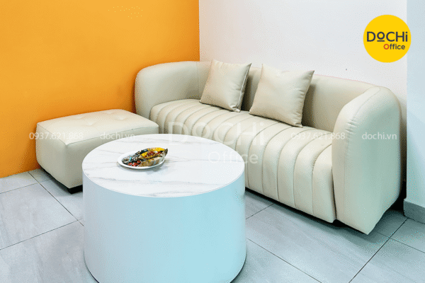 Khu vực tiếp khách và lễ tân tầng trệt